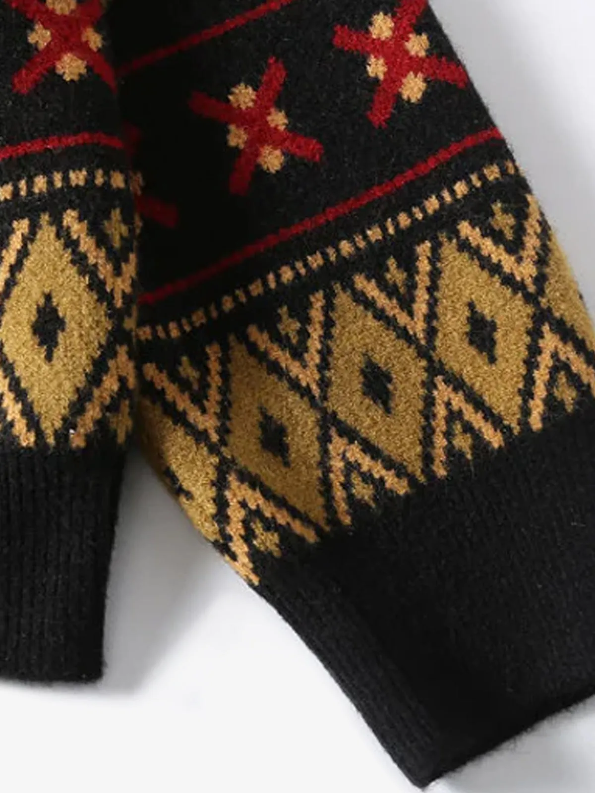 Ethnic Pattern Jacquard Woven Knitted Sweater