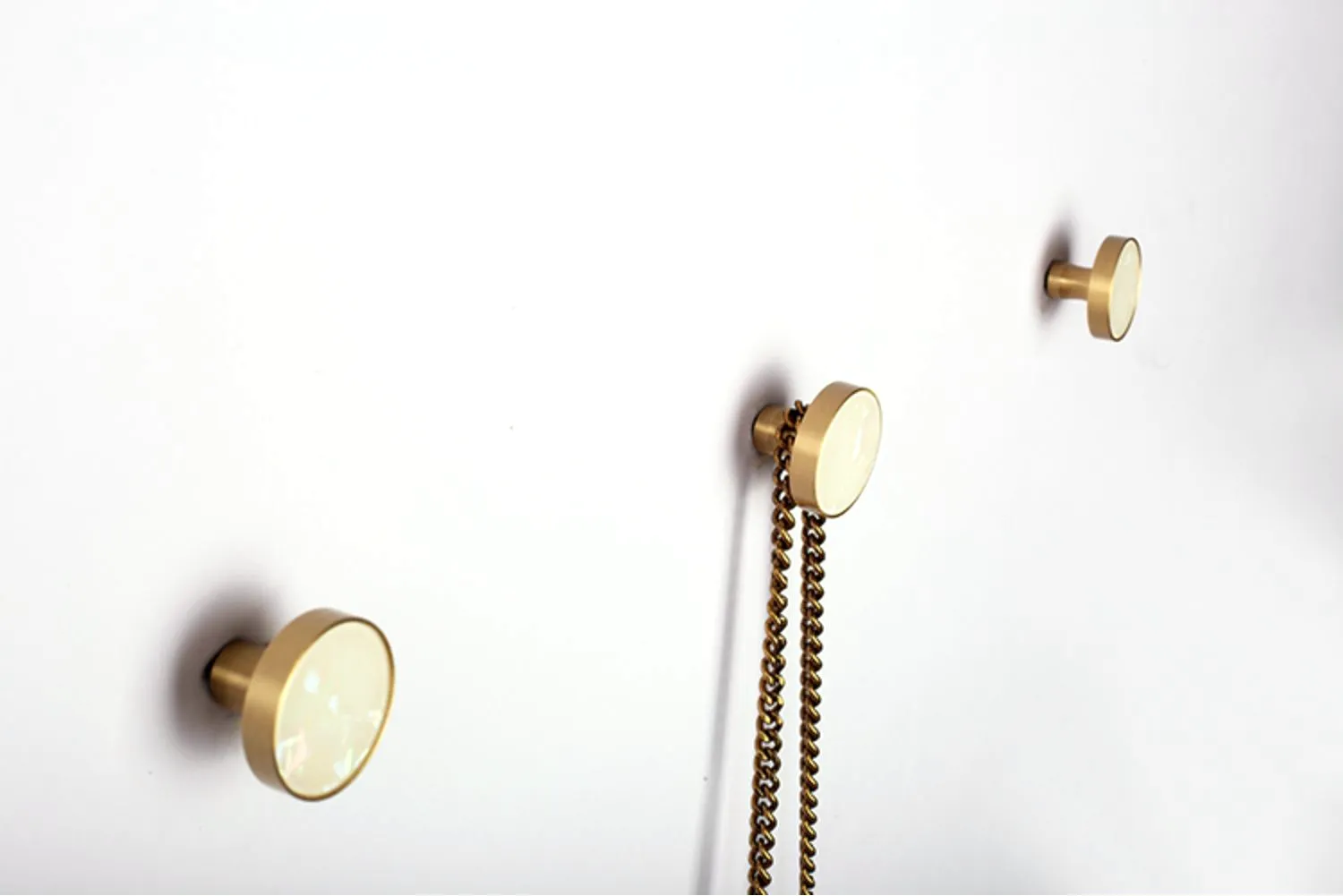 Jeweled Cabinet Knob & Pulls